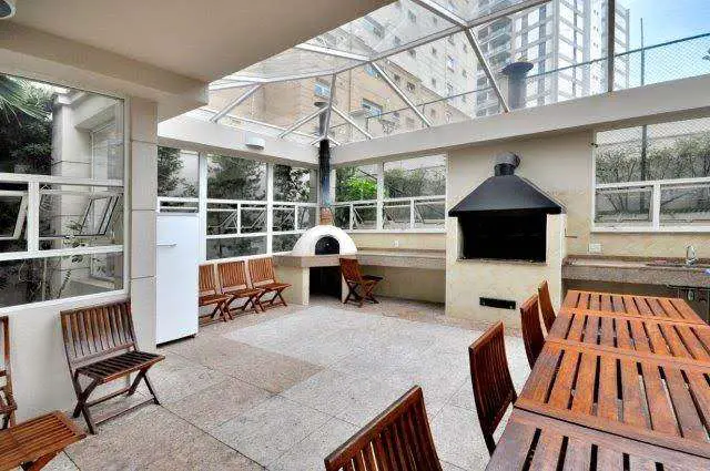 Foto 3 de Apartamento com 4 Quartos à venda, 235m² em Vila Nova Conceição, São Paulo