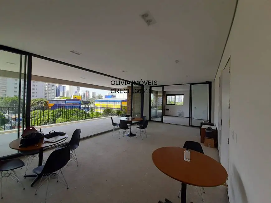 Foto 3 de Apartamento com 4 Quartos à venda, 308m² em Vila Nova Conceição, São Paulo