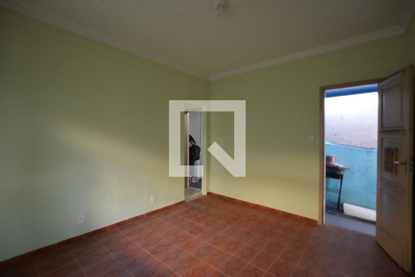 Foto 5 de Casa com 1 Quarto para alugar, 60m² em Penha, Rio de Janeiro
