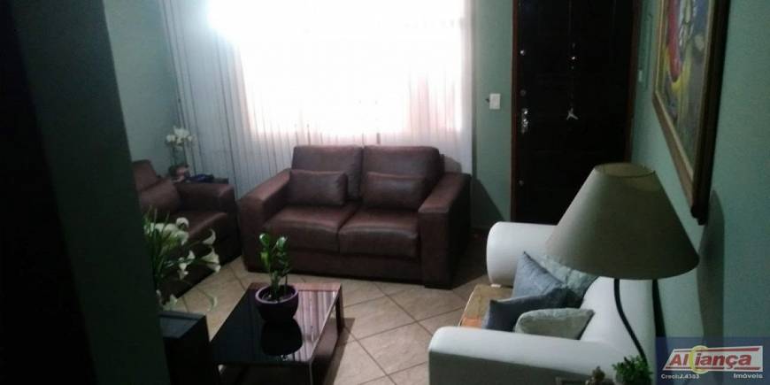 Foto 4 de Casa com 2 Quartos à venda, 139m² em Jardim Santa Clara, Guarulhos