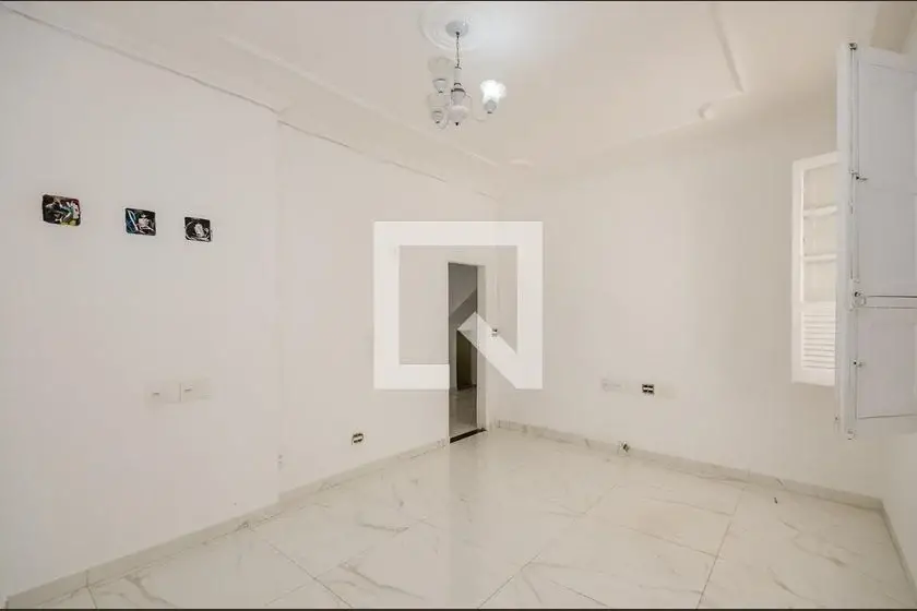 Foto 1 de Casa com 2 Quartos para alugar, 170m² em Prado, Belo Horizonte