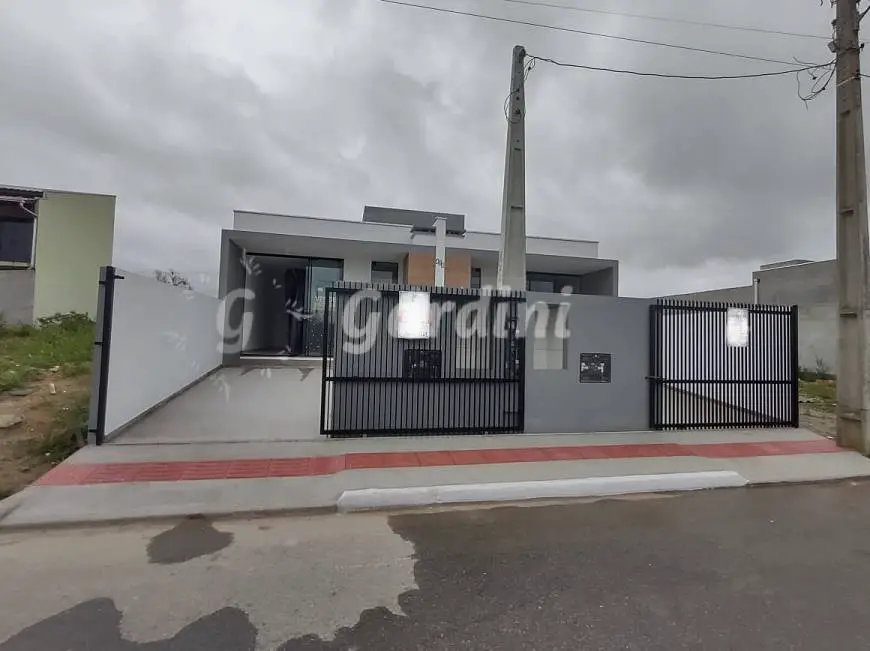 Foto 1 de Casa com 2 Quartos à venda, 50m² em Santa Regina, Itajaí