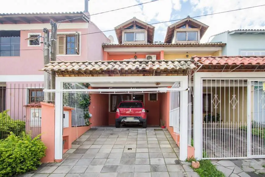 Foto 1 de Casa com 3 Quartos à venda, 123m² em Aberta dos Morros, Porto Alegre