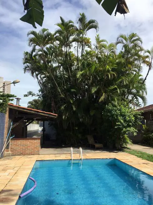 Foto 1 de Casa com 3 Quartos para alugar, 680m² em Enseada, Guarujá
