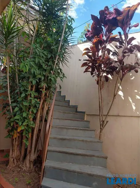 Foto 1 de Casa com 3 Quartos à venda, 139m² em Jardim São Jorge, São Paulo
