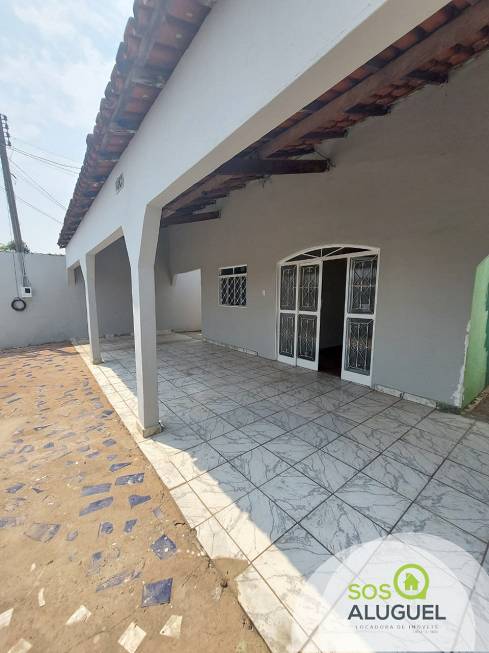 Foto 1 de Casa com 3 Quartos para alugar, 70m² em Morada da Serra, Cuiabá