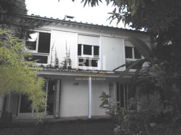 Foto 1 de Casa com 3 Quartos à venda, 270m² em Petrópolis, Porto Alegre