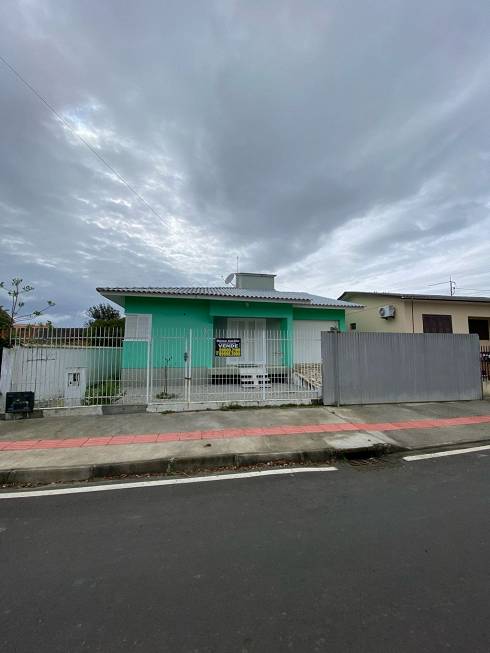 Foto 1 de Casa com 3 Quartos à venda, 140m² em Quarta Linha, Criciúma