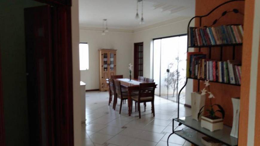 Foto 1 de Casa com 3 Quartos à venda, 240m² em São Carlos, Pouso Alegre