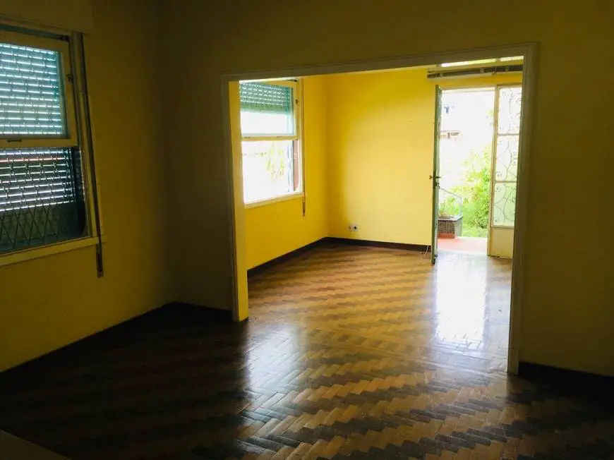 Foto 3 de Casa com 3 Quartos à venda, 151m² em São João, Porto Alegre