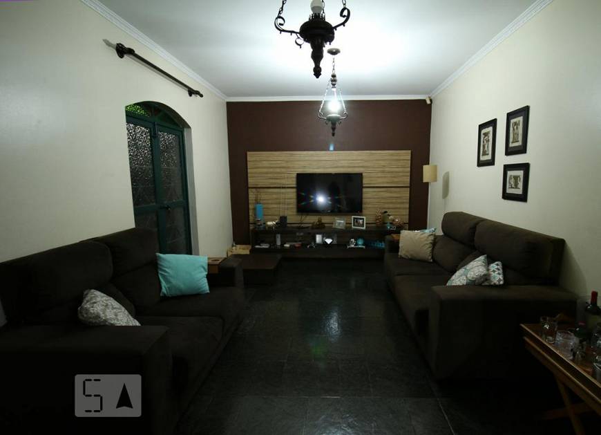 Foto 1 de Casa com 4 Quartos para alugar, 214m² em Vila Mascarenhas Ferraz, São José dos Campos