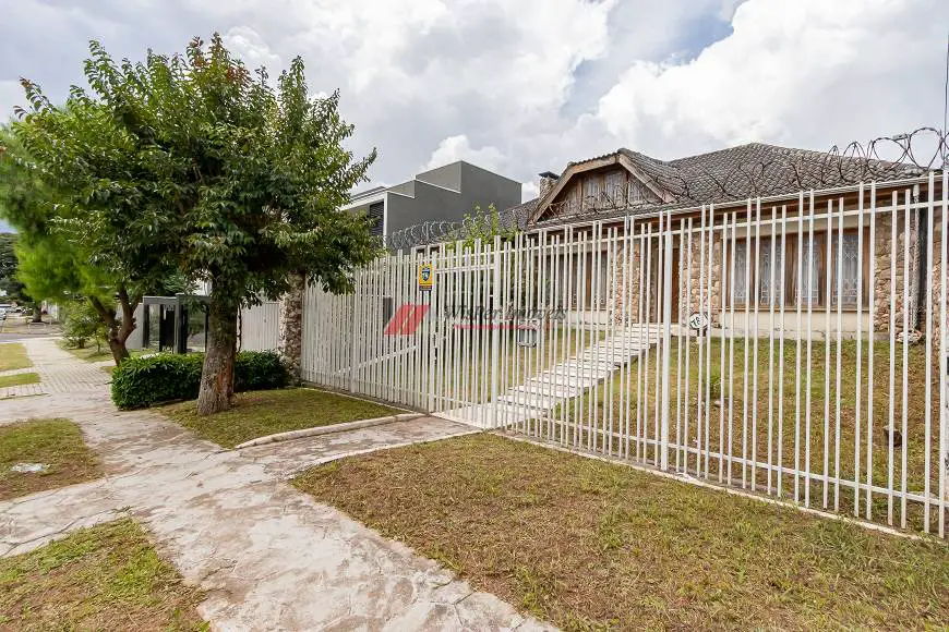 Foto 4 de Casa com 5 Quartos à venda, 420m² em Xaxim, Curitiba