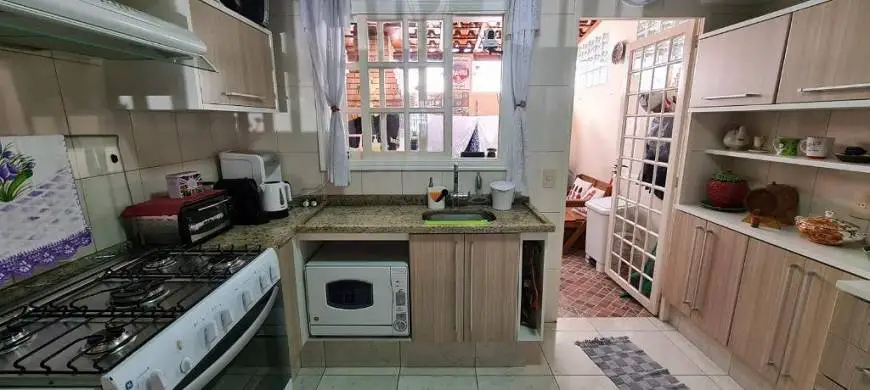 Foto 5 de Casa de Condomínio com 2 Quartos à venda, 70m² em Jardim Guerreiro, Cotia