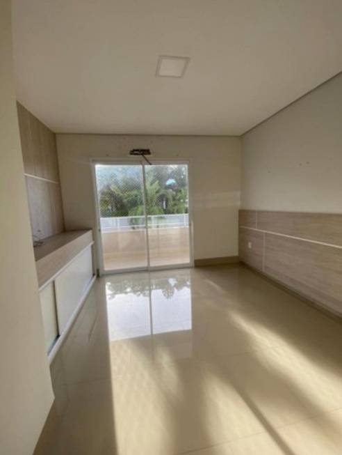 Foto 4 de Casa de Condomínio com 4 Quartos para alugar, 328m² em Condomínio Florais Cuiabá Residencial, Cuiabá