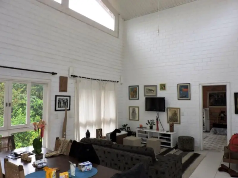 Foto 5 de Casa de Condomínio com 4 Quartos à venda, 205m² em Jardim Indaiá, Embu das Artes