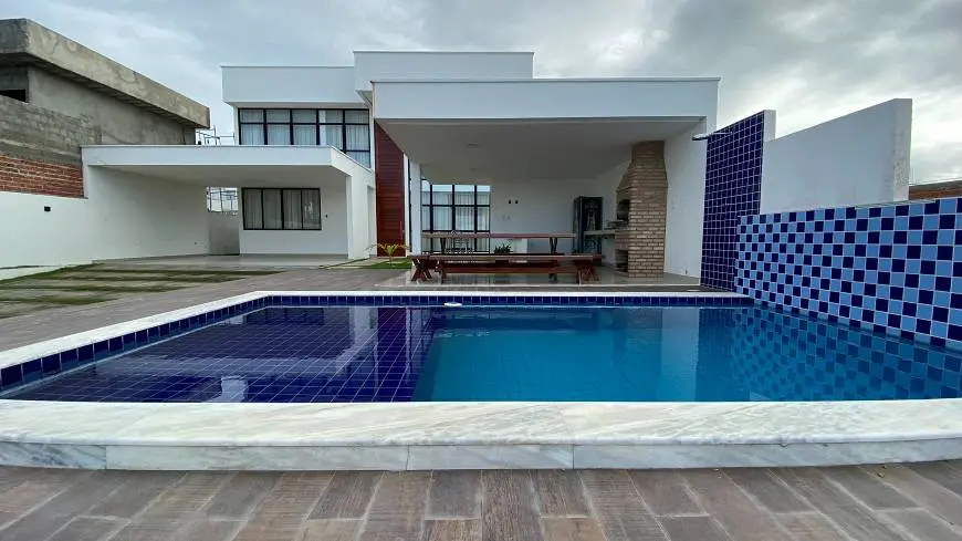 Foto 1 de Casa de Condomínio com 5 Quartos para alugar, 450m² em , Barra de São Miguel