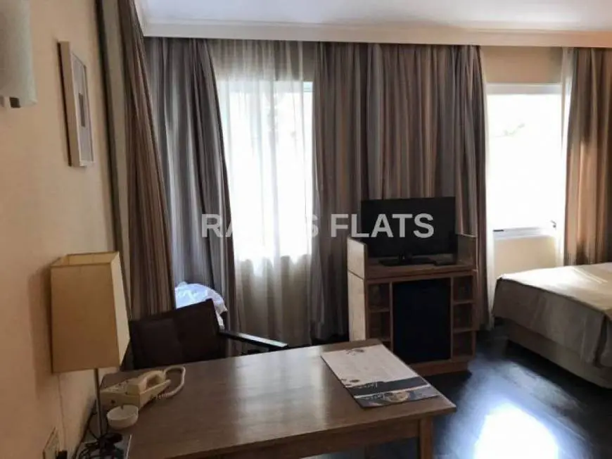 Foto 3 de Flat com 1 Quarto para alugar, 28m² em Brooklin, São Paulo