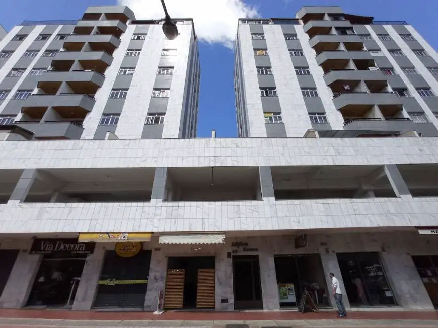 Foto 1 de Apartamento com 1 Quarto para alugar, 63m² em Centro, Juiz de Fora