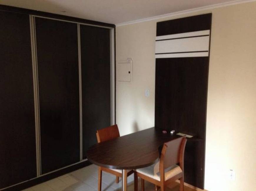 Foto 4 de Apartamento com 1 Quarto à venda, 33m² em Moema, São Paulo