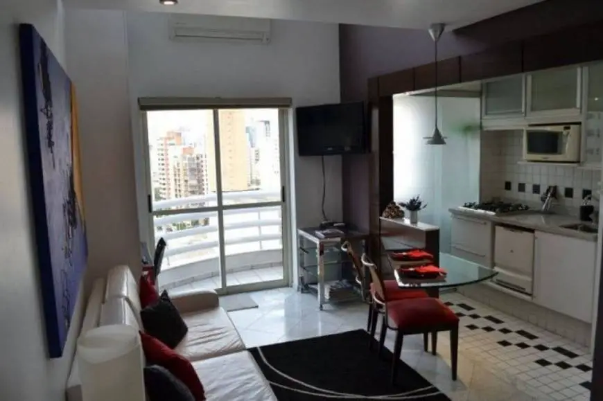 Foto 1 de Apartamento com 1 Quarto à venda, 44m² em Moema, São Paulo