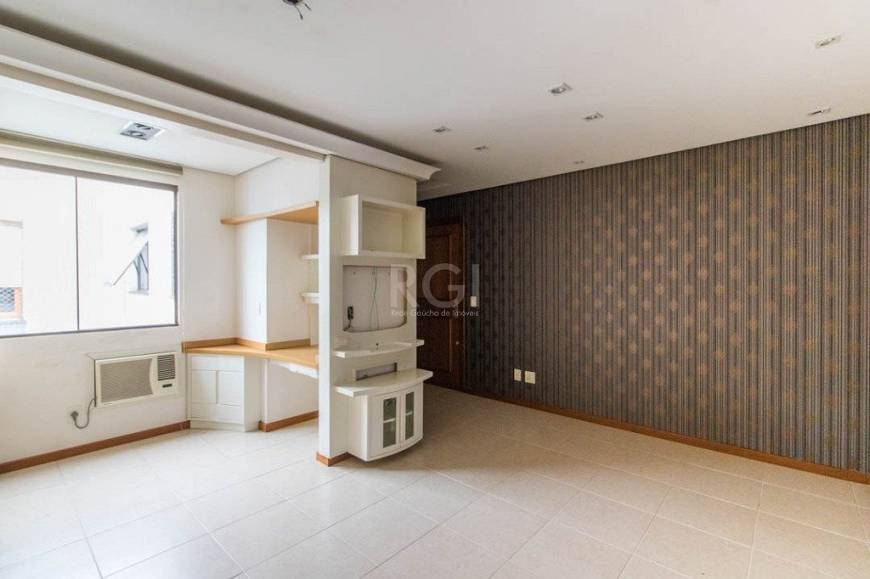 Foto 1 de Apartamento com 1 Quarto à venda, 46m² em Santa Cecília, Porto Alegre