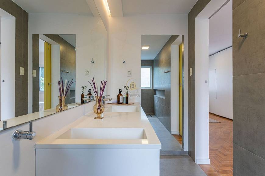 Foto 4 de Apartamento com 1 Quarto à venda, 72m² em Vila Uberabinha, São Paulo