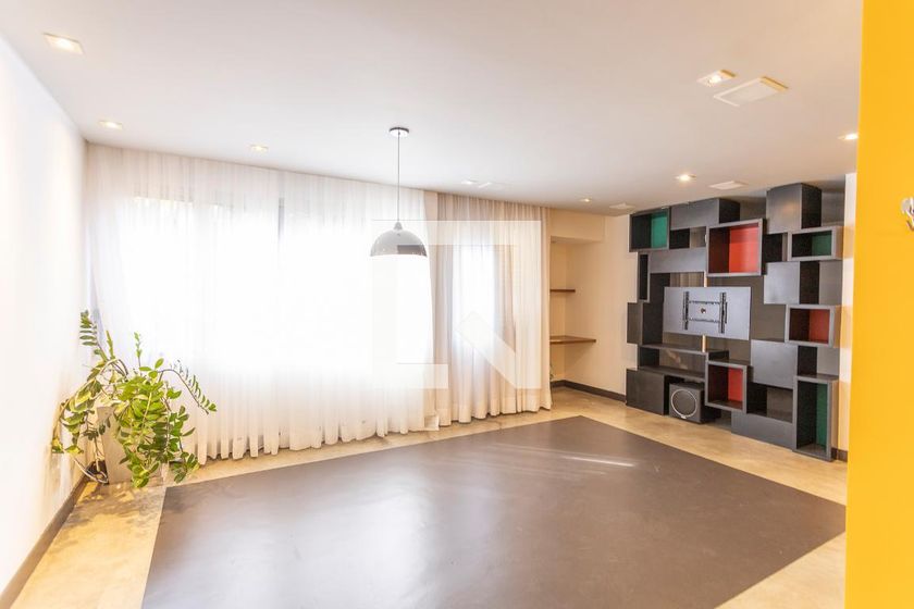 Foto 1 de Apartamento com 2 Quartos à venda, 73m² em Água Branca, São Paulo