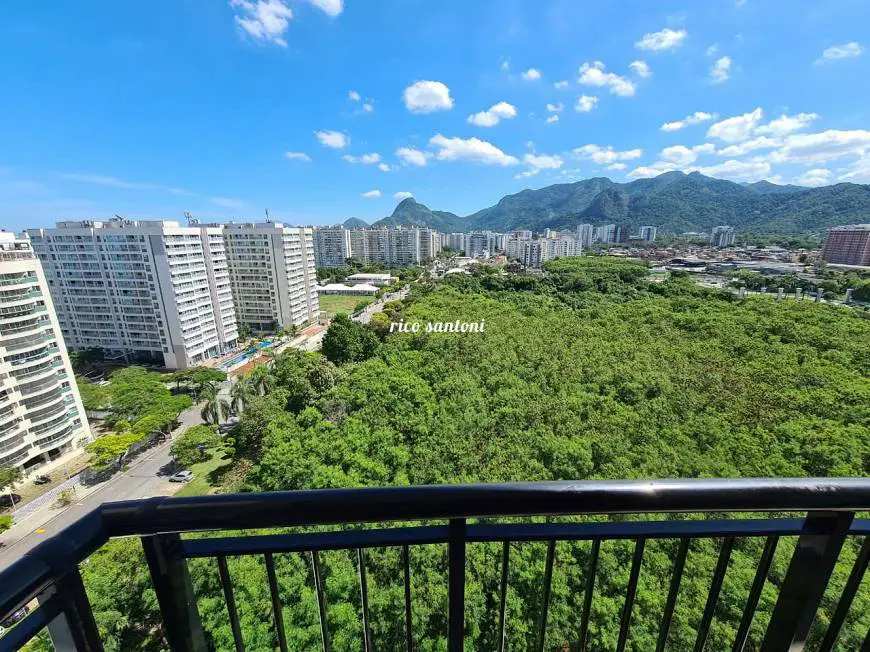 Foto 1 de Apartamento com 2 Quartos à venda, 69m² em Barra da Tijuca, Rio de Janeiro
