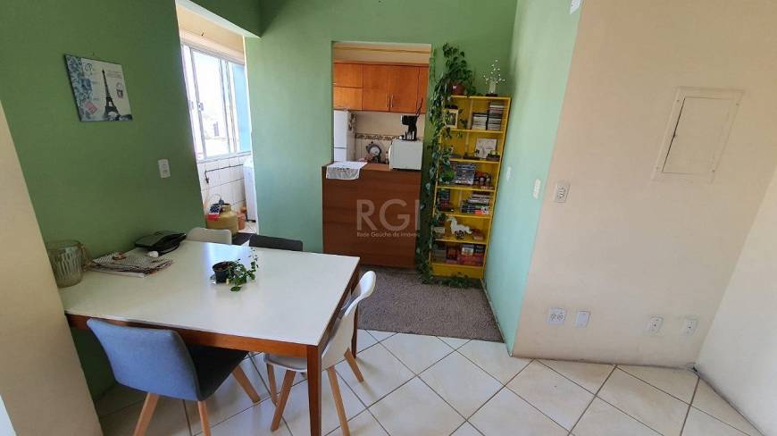 Foto 3 de Apartamento com 2 Quartos à venda, 68m² em Floresta, Porto Alegre
