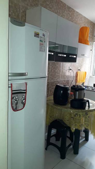 Foto 2 de Apartamento com 2 Quartos para alugar, 55m² em Pau Amarelo, Paulista