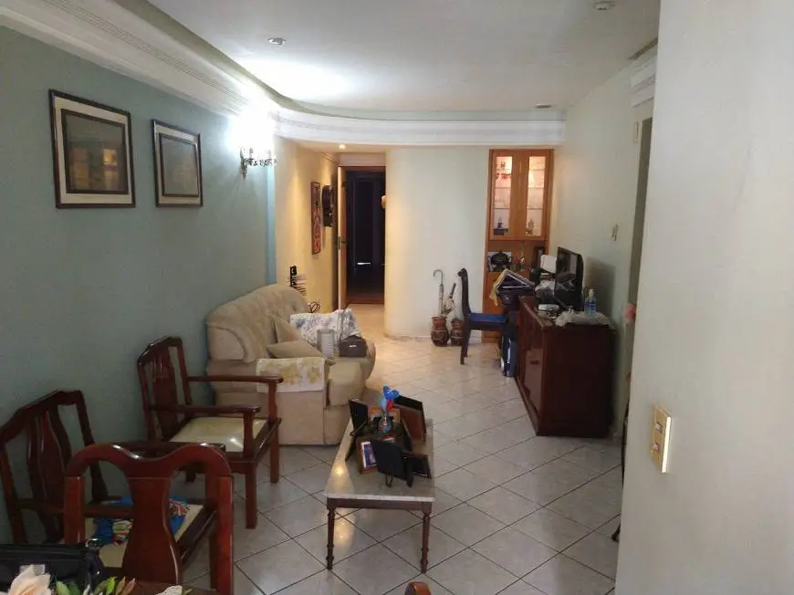Foto 1 de Apartamento com 2 Quartos à venda, 78m² em Praia do Canto, Vitória