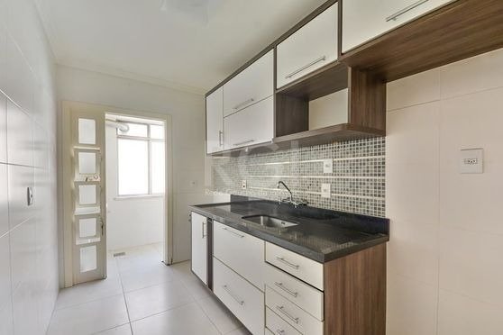 Foto 5 de Apartamento com 2 Quartos à venda, 74m² em Rio Branco, Porto Alegre
