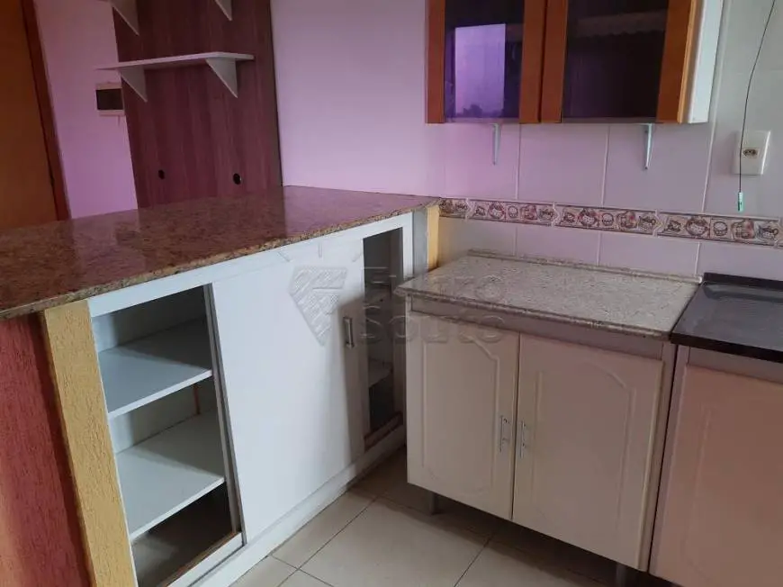 Foto 5 de Apartamento com 2 Quartos para alugar, 39m² em São Gonçalo , Pelotas