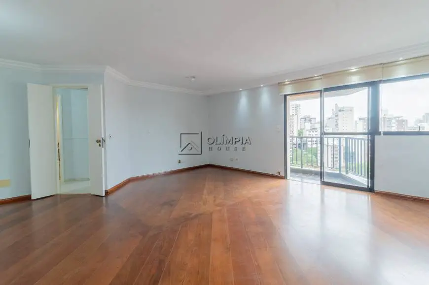 Foto 2 de Apartamento com 2 Quartos à venda, 102m² em Sumaré, São Paulo