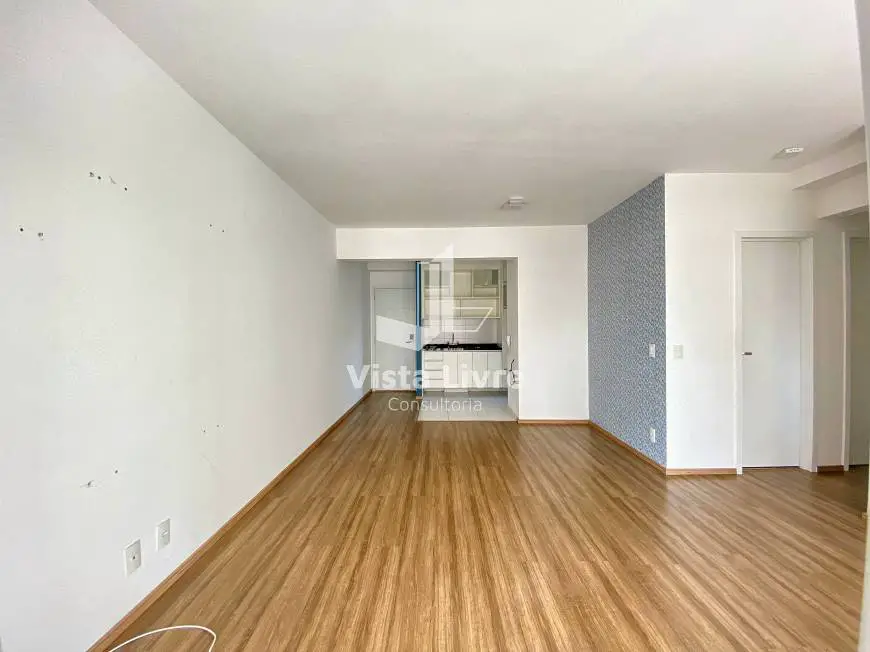 Foto 3 de Apartamento com 2 Quartos à venda, 75m² em Vila Romana, São Paulo