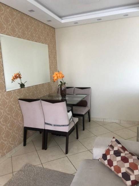 Foto 4 de Apartamento com 2 Quartos à venda, 48m² em Vila Sacadura Cabral, Santo André