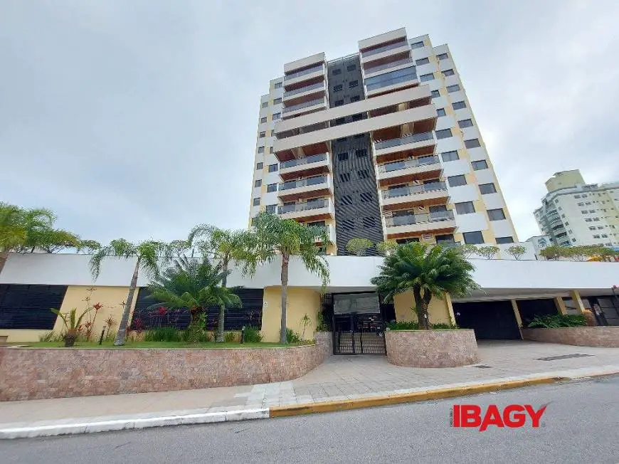 Foto 5 de Apartamento com 3 Quartos para alugar, 97m² em Canto, Florianópolis