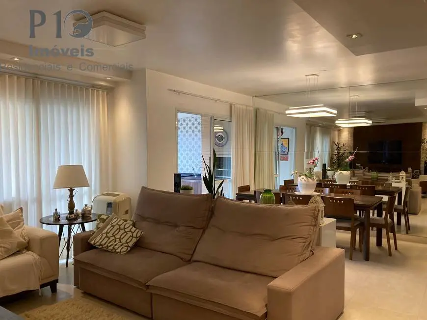 Foto 1 de Apartamento com 3 Quartos à venda, 175m² em Panamby, São Paulo