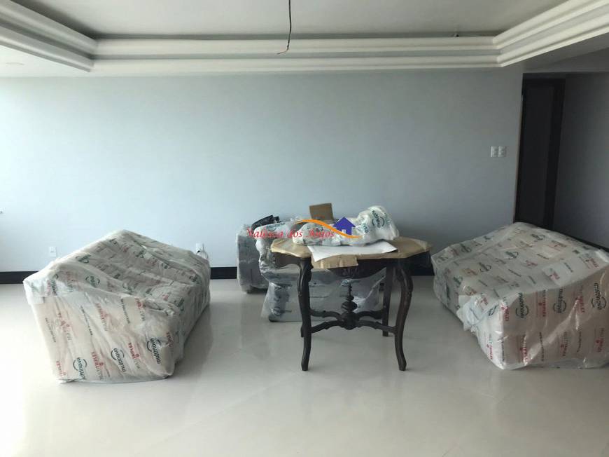 Foto 1 de Apartamento com 3 Quartos à venda, 277m² em Parreão, Fortaleza