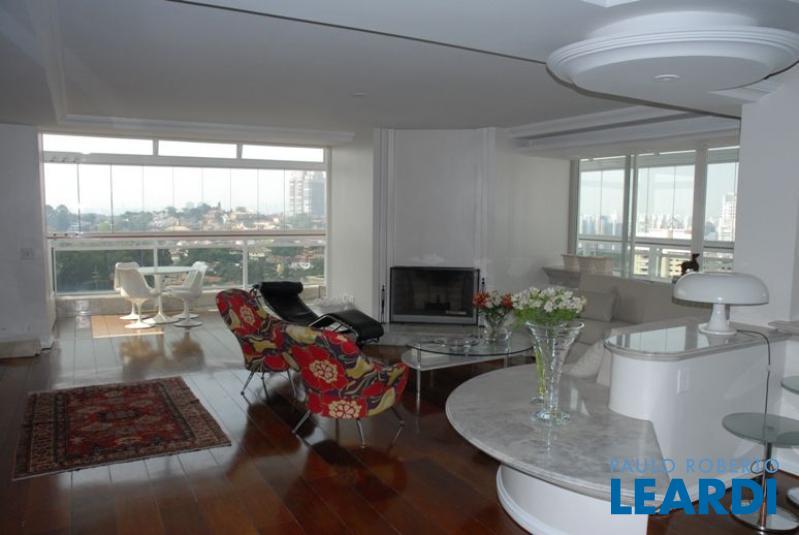 Foto 5 de Apartamento com 3 Quartos para venda ou aluguel, 418m² em Real Parque, São Paulo