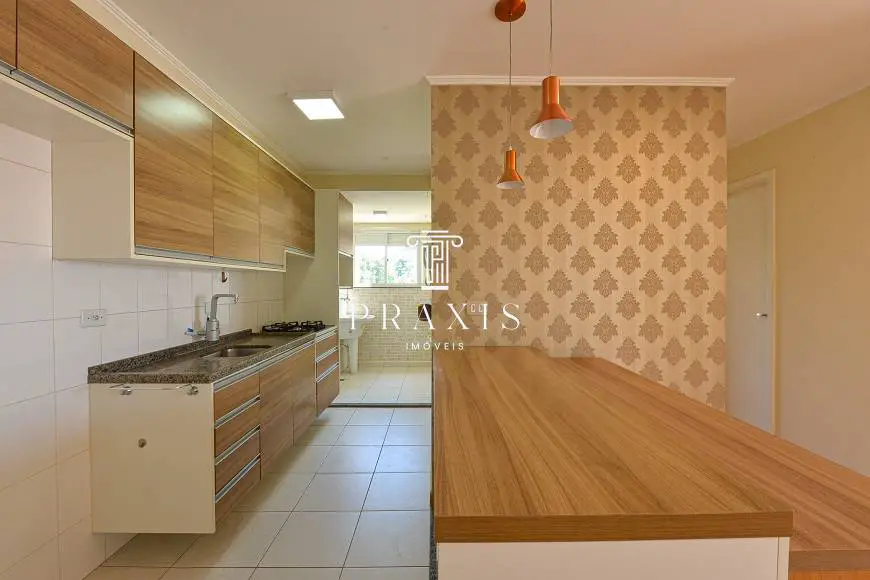 Foto 3 de Apartamento com 3 Quartos à venda, 62m² em Santa Cândida, Curitiba