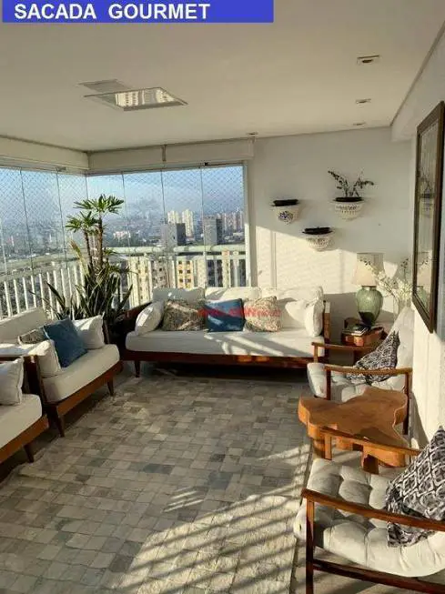 Foto 1 de Apartamento com 3 Quartos à venda, 143m² em Vila Gumercindo, São Paulo