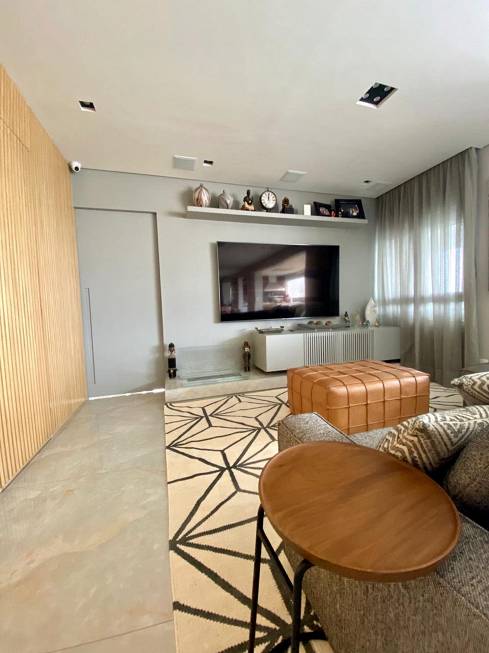 Foto 1 de Apartamento com 3 Quartos à venda, 165m² em Vila Mariana, São Paulo