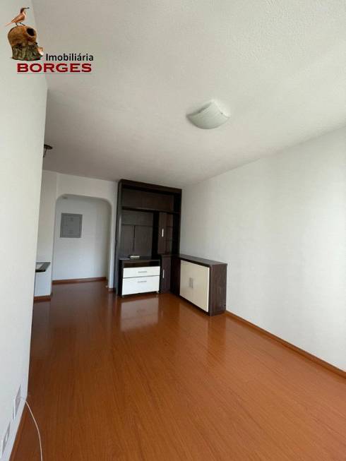 Foto 3 de Apartamento com 3 Quartos para alugar, 72m² em Vila Olímpia, São Paulo