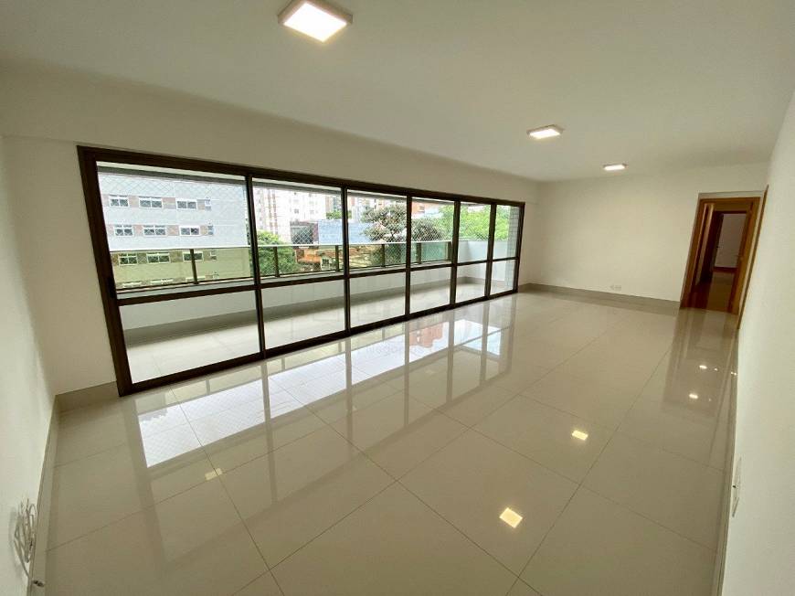 Foto 1 de Apartamento com 4 Quartos à venda, 162m² em Carmo, Belo Horizonte