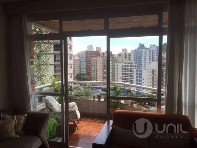 Foto 1 de Apartamento com 4 Quartos à venda, 156m² em Centro, Florianópolis