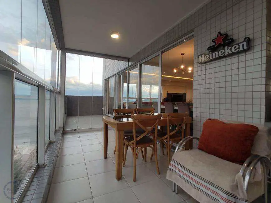 Foto 5 de Apartamento com 4 Quartos para venda ou aluguel, 235m² em Embaré, Santos