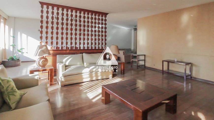 Foto 1 de Apartamento com 4 Quartos à venda, 200m² em Flamengo, Rio de Janeiro