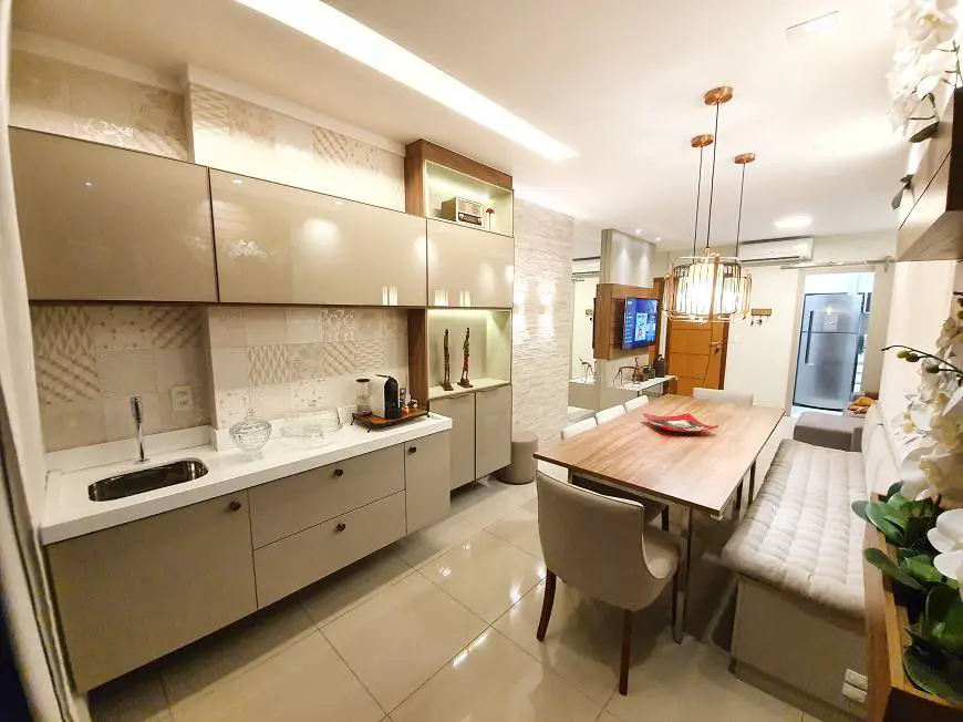Foto 1 de Apartamento com 4 Quartos à venda, 95m² em Hipódromo, Recife