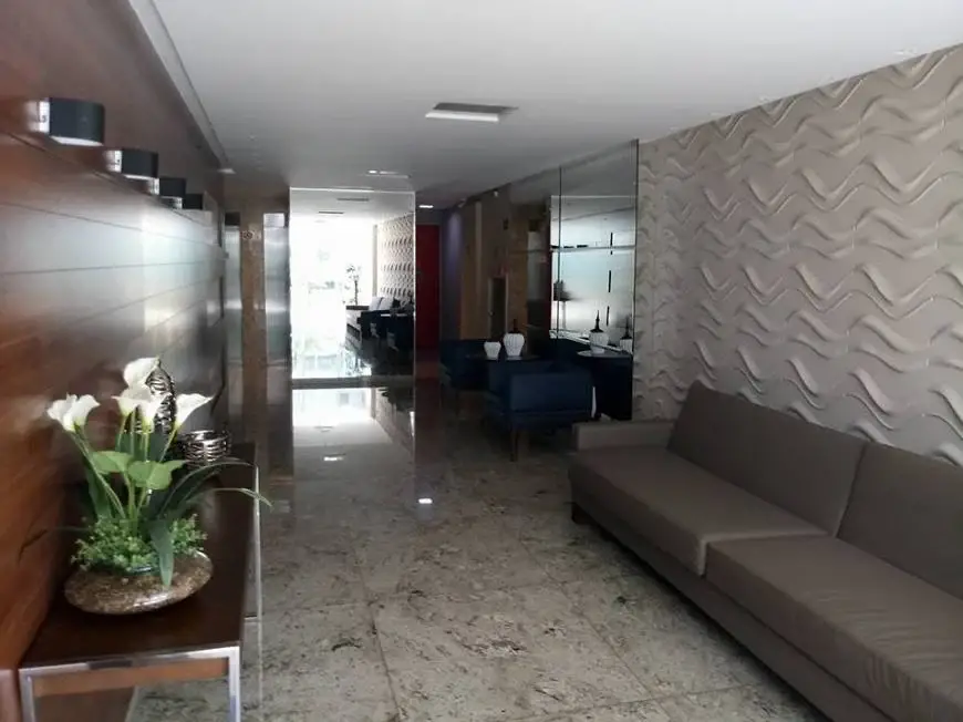 Foto 2 de Apartamento com 4 Quartos à venda, 130m² em Itapuã, Vila Velha